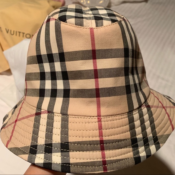 Burberry Accessories - Authentic & Vintage Burberry Bucket Hat